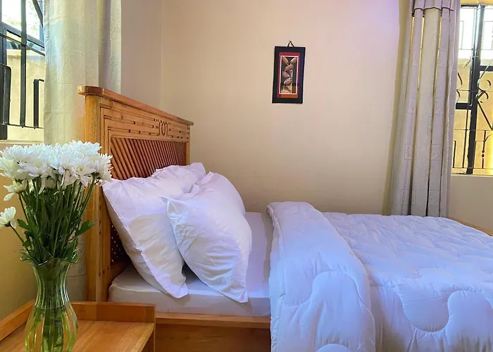 The Safari Home, Cozy 3 Bedroom Home Ideal For Families & Groups