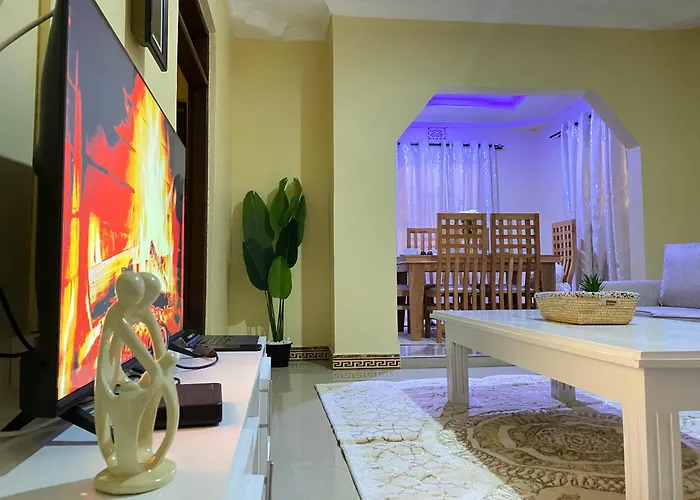 The Safari Home, Cozy 3 Bedroom Home Ideal For Families & Groups